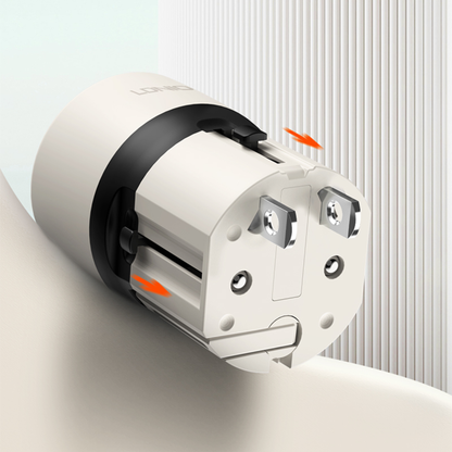 شاحن سفر عالمي  قدرة 30 واط بتقنية GaN مع منفذي USB-C + USB-A