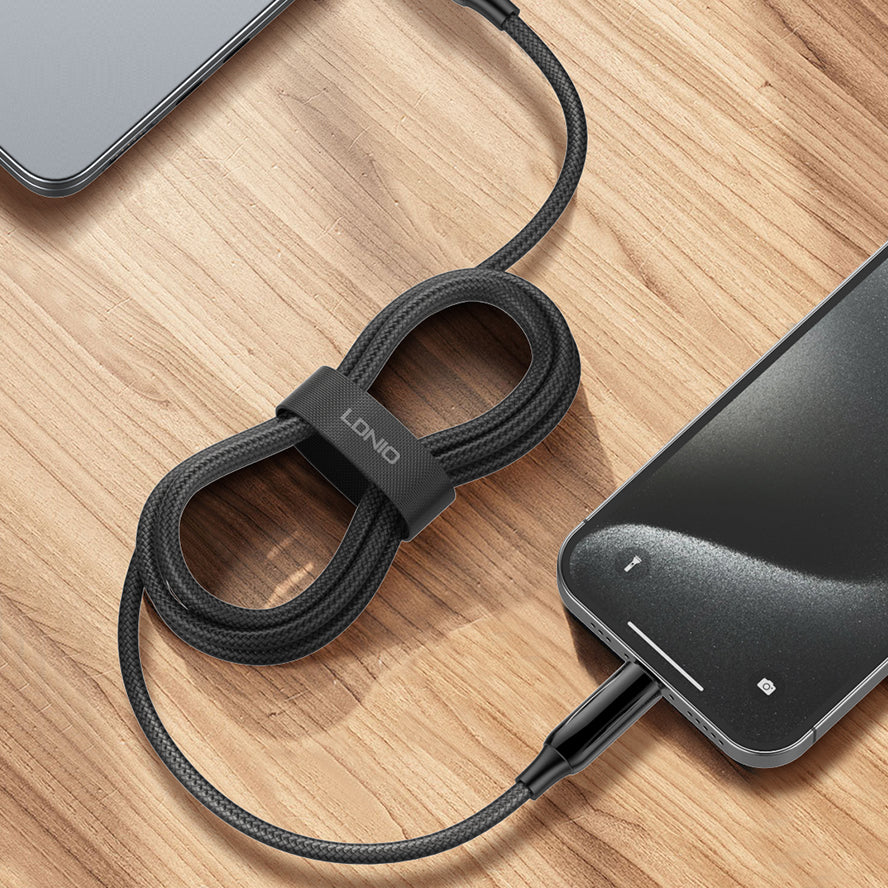 كابل شحن بيانات USB-C إلى USB-C — قدرة 240 واط PD3.1، سرعة نقل حتى 480Mbps، بطولين 1م و2م