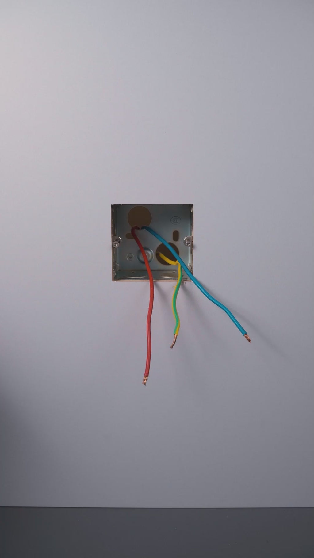16A Smart Plug with Energy Monitoring, WiFi System - Compatible with Tuya and Smart Life