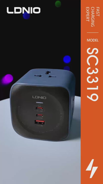 مقبس متعدد 6 في 1 بشحن سريع وحماية متقدمة وسلك كهرباء بطول مترين