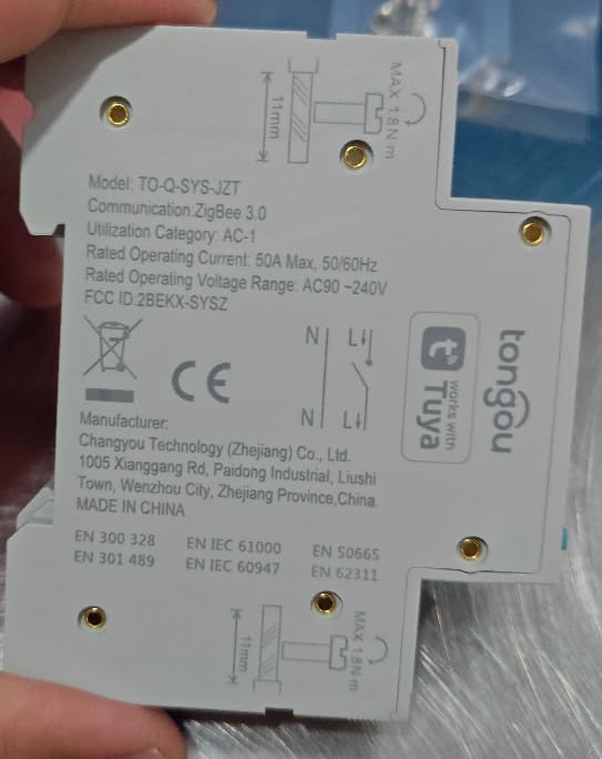 Original TO-Q-SYS-JZT side-label photograph showing ZigBee 3.0, AC-1, 50A maximum and AC90–240V ratings.
